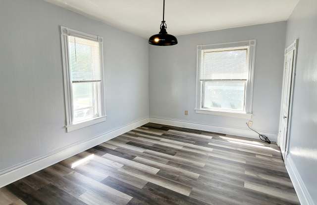 655 11th Street Northwest - 2 Gallery 1