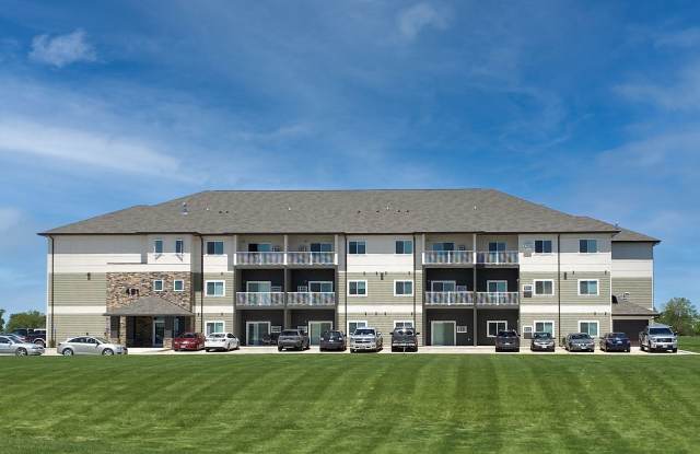 Prairie Trail Village Apartments & Townhomes photos photos