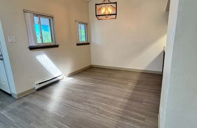 2-Bedroom Unit with Modern Finishes & Gas Fireplace! Available Now! Gallery 1