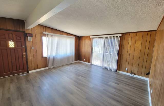 3 Bedroom Home Near Schools, Shopping, & Downtown Brawley photos photos