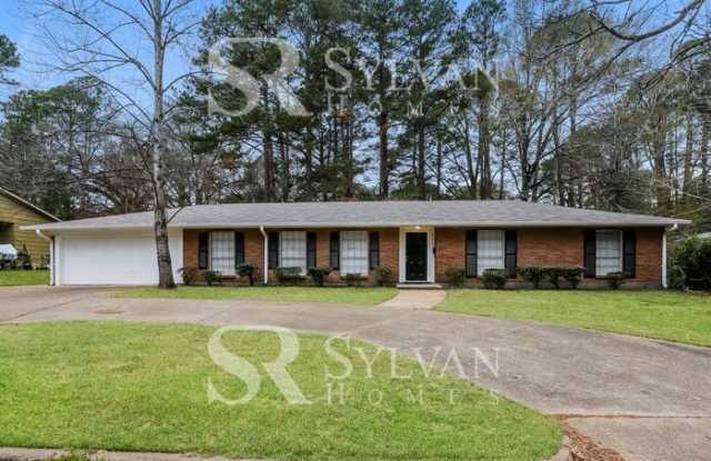 4375 Ridgewood Road - 4375 Ridgewood Road, Jackson, MS 39211