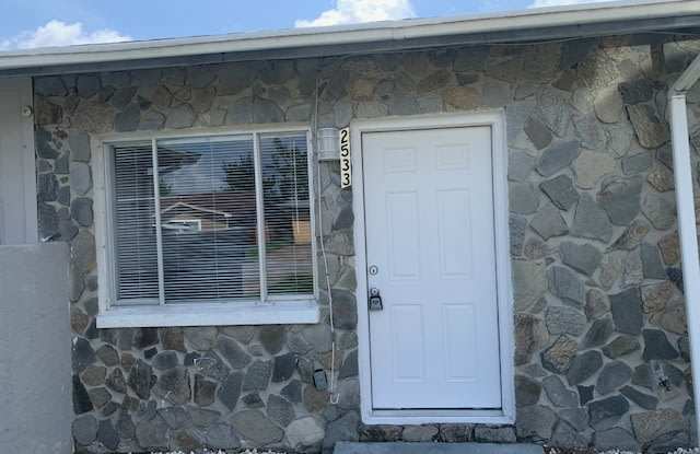 2533 JOHNSON DRIVE Gallery 2