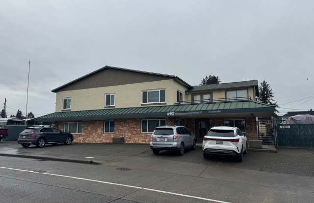 4924 North Pearl Street photos photos