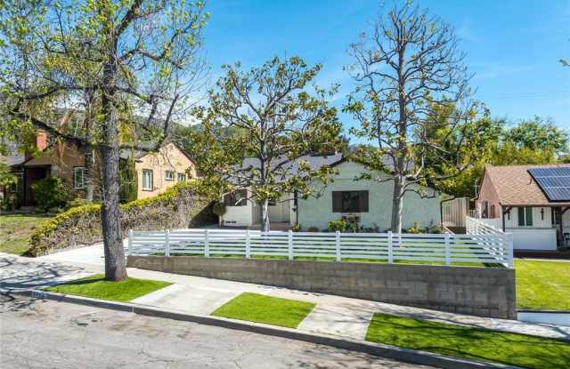 2848 Keystone Street - 2848 North Keystone Street, Burbank, CA 91504