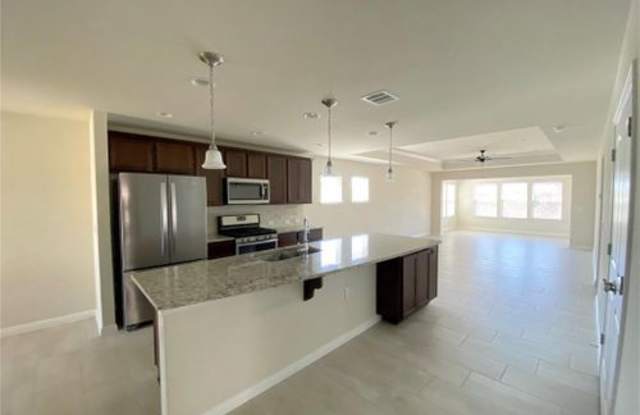 905 Turtle Creek Cove Gallery 2