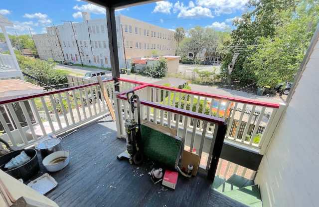 2 BED | 1 BATH | STARLAND | ONE PARKING SPACE INCLUDED | Available October 2026 Gallery 4