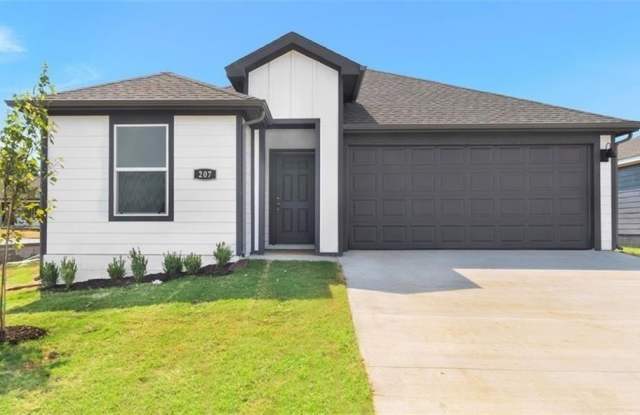 200  NW Bellflower  ST photos photos