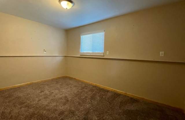 Great House In Fort Collins. Close to CSU photos photos Great House In Fort Collins. Close to CSU photos photos