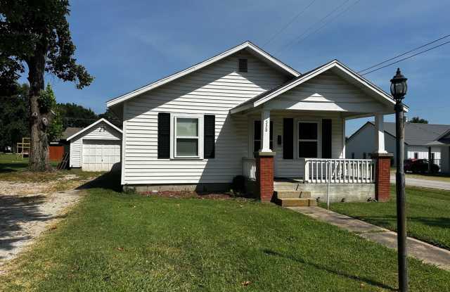 Well Maintained -2 bed 1 bath home in Marshfield photos photos Well Maintained -2 bed 1 bath home in Marshfield photos photos