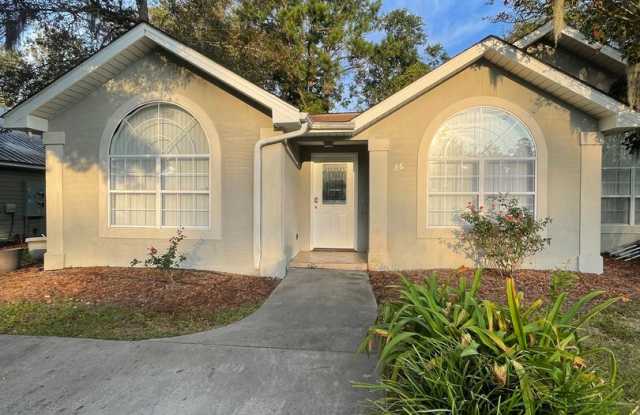 186 Leeswood Circle - 3 Bedroom/2 Bathroom Large Duplex - 186 Leeswood Circle, Country Club Estates, GA 31525