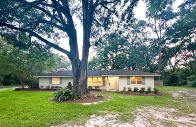 415 Magnolia Wood Ave photos photos