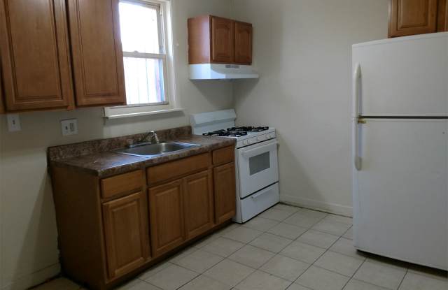 4655 Mulberry St. Gallery 2