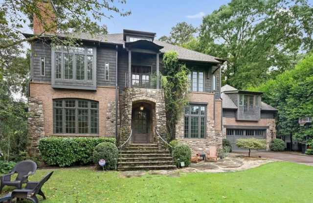 1692 Friar Tuck Road Gallery 3