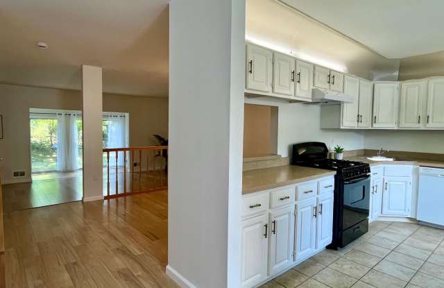 32 PAGODA CT Gallery 2