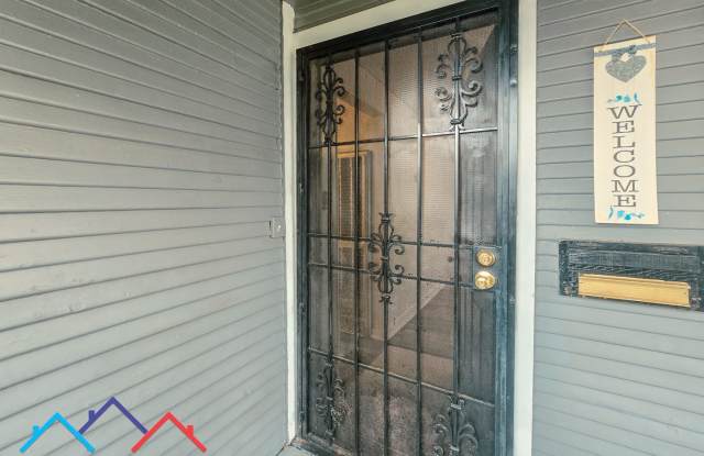 2 Bed 1 Bath Single-Family Home in Richmond Gallery 3