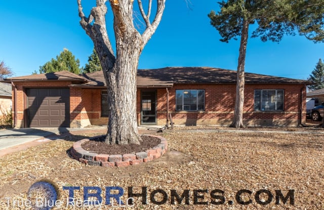 780 Ursula St - 780 Ursula Street, Aurora, CO 80011