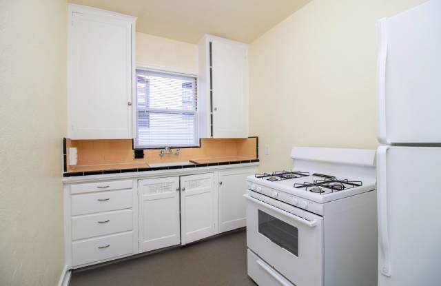 Gardner Court photos photos