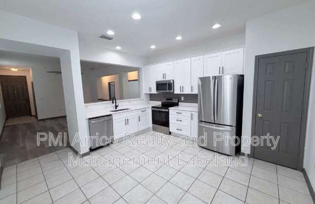 1065 View Pointe Way Gallery 4