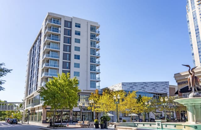 Premier Apartments Gallery 3