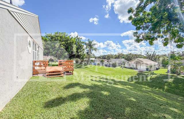 428 Emerald Cove Loop Gallery 4