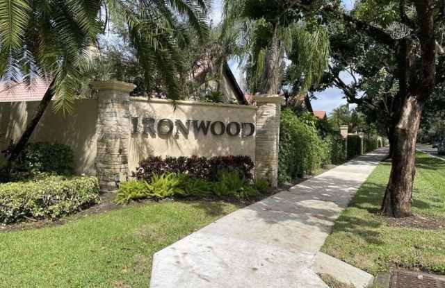 36 Ironwood Way N photos photos