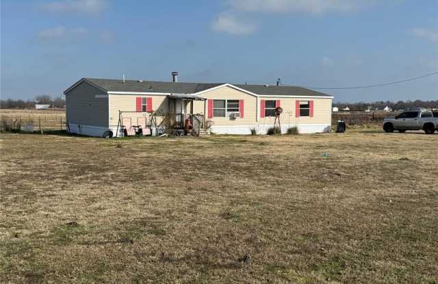 4696 County Road 2714 photos photos