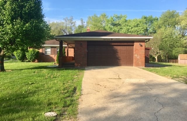8040 Taunton Road - 8040 Taunton Road, Indianapolis, IN 46260