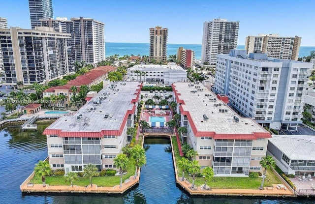2097 S Ocean Dr photos photos