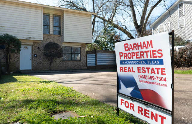 128 Hayter St. Apartment Walking Distance to SFA!!!! photos photos