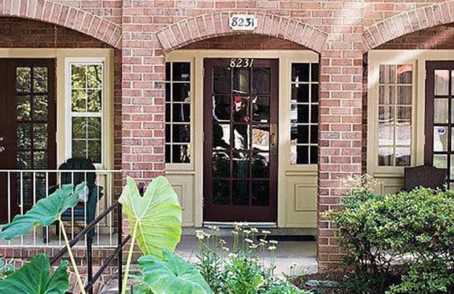 8231 KINGS CHARTER LN #105 UNIT G - 8231 Kings Charter Lane, West Springfield, VA 22152