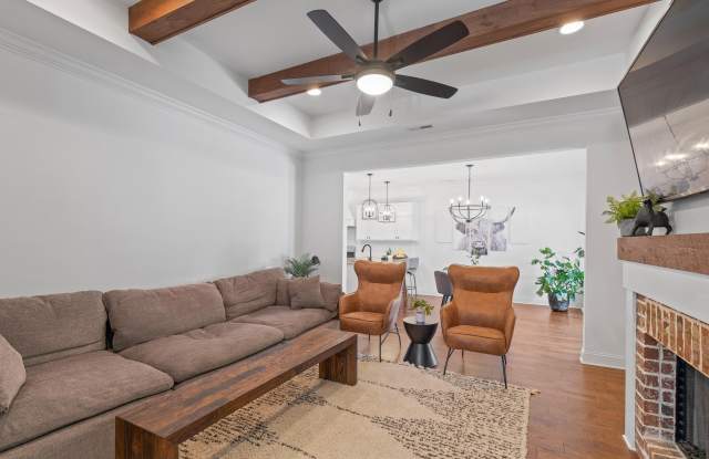 3276 Stone Creek Drive Gallery 4