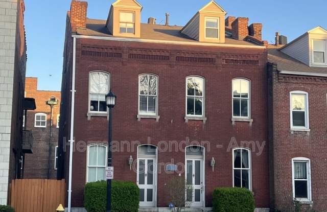 1714 S Tucker - 1714 South Tucker Boulevard, St. Louis, MO 63104