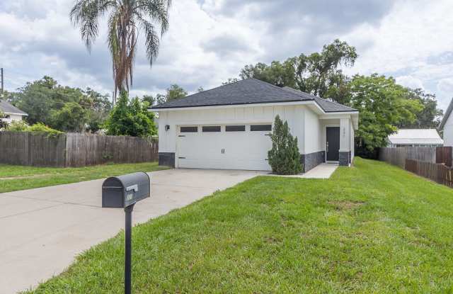 231 North Julia Avenue photos photos