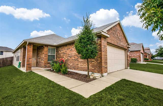 733 Santa Rosa Drive - 733 Santa Rosa Drive, Fort Worth, TX 76052