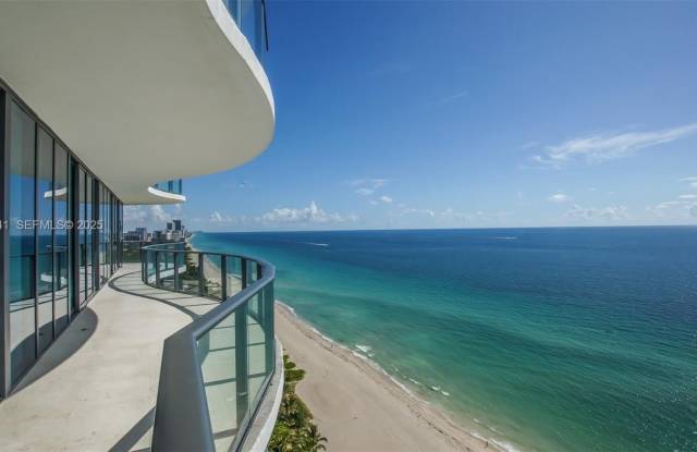 19575 COLLINS AV photos photos