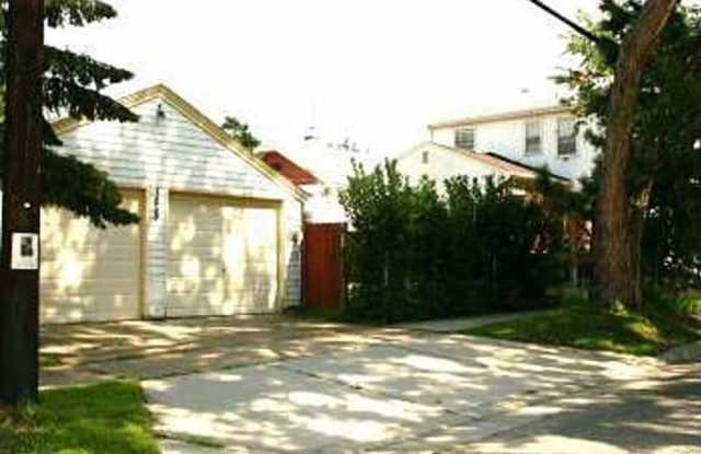 1459 Randolph Ave. Gallery 3
