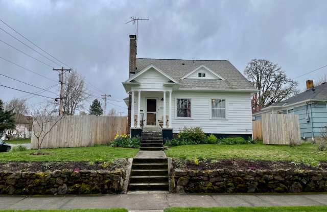 Corner Historic Storybook 3Bd 2Ba House in Forest Grove with A/C, Washer Dryer and tons of Charm! - 2038 18th Avenue, Forest Grove, OR 97116 Corner Historic Storybook 3Bd 2Ba House in Forest Grove with A/C, Washer Dryer and tons of Charm! - 2038 18th Avenue, Forest Grove, OR 97116