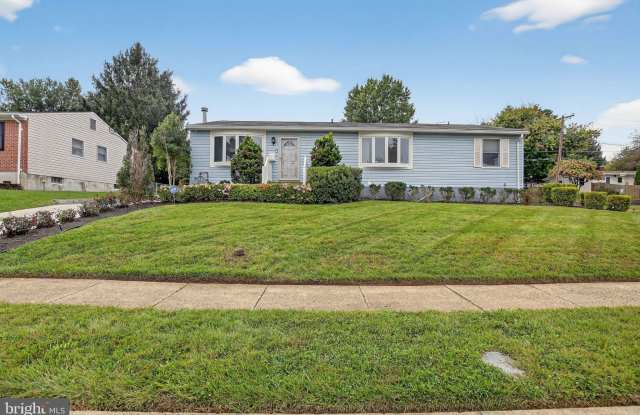 33 CEDARMERE Road - 33 Cedarmere Road, Owings Mills, MD 21117