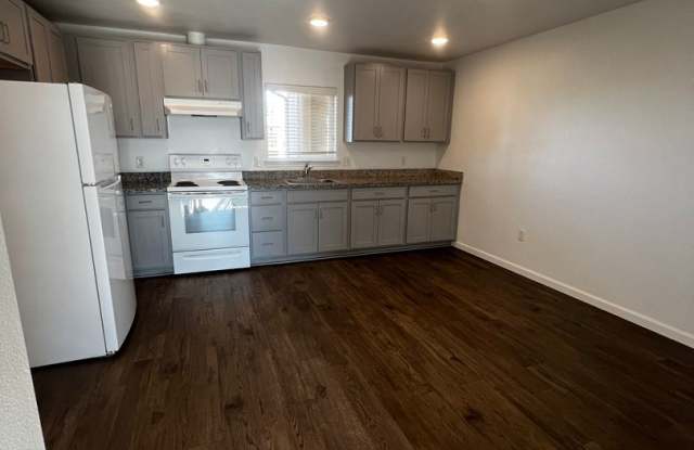 Pioneer - South photos photos