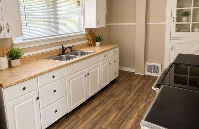 2 bedroom Townhome, Washington, PA 15301 Gallery 4