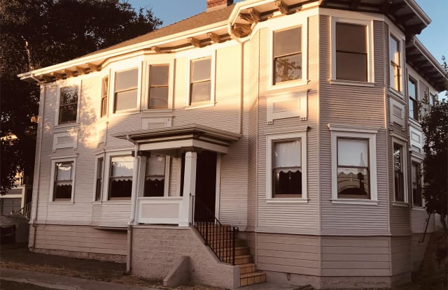 2071 Willow Street - 2071 Willow Street, Alameda, CA 94501