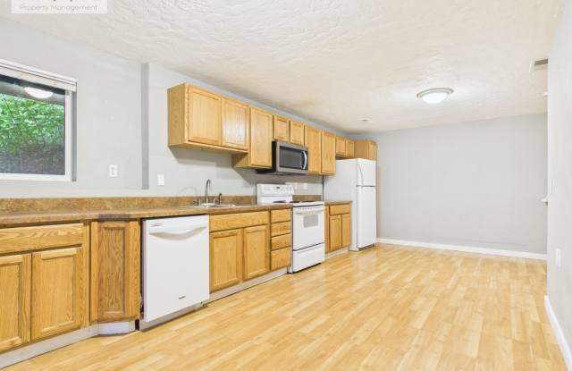 Quiet & Secluded 2 Bedroom Retreat in Big Sky photos photos