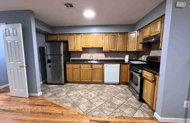 739 S 11th St 2 - 739 South 11th Street, Newark, NJ 07103