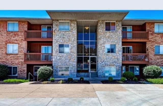 5365 Camelot Dr photos photos