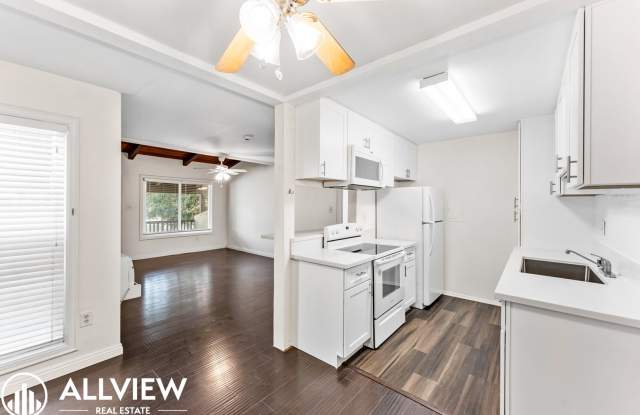 1 Bedroom Available In the Gated Community of Macarthur Village - 1030 West MacArthur Boulevard, Santa Ana, CA 92707