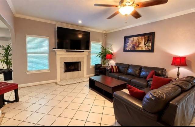 5117 Agen Drive Gallery 3