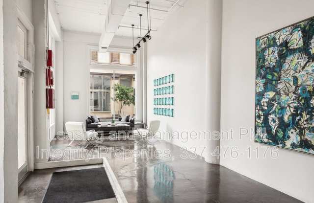 909 Lafayette Street Gallery 2