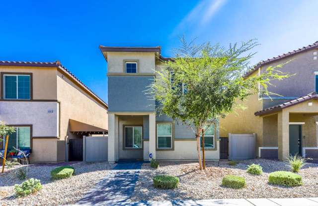 Beautiful 3 Bed Room Home Convenient To Nellis AFB Gallery 3