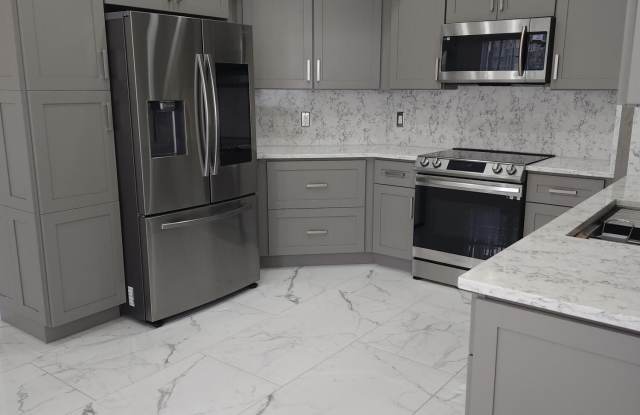 5524 Boynton Gardens Drive Gallery 3