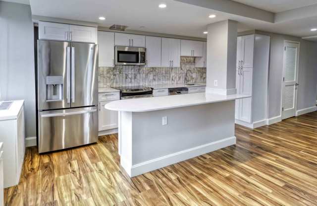 The Sterling Apartment Homes Gallery 4